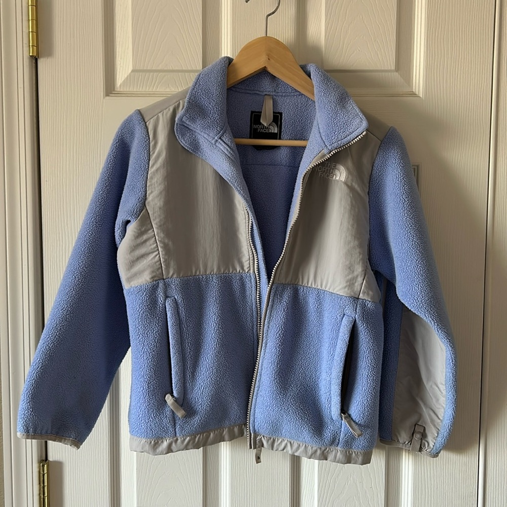 Girls The North Face Fleece Jacket, Size M